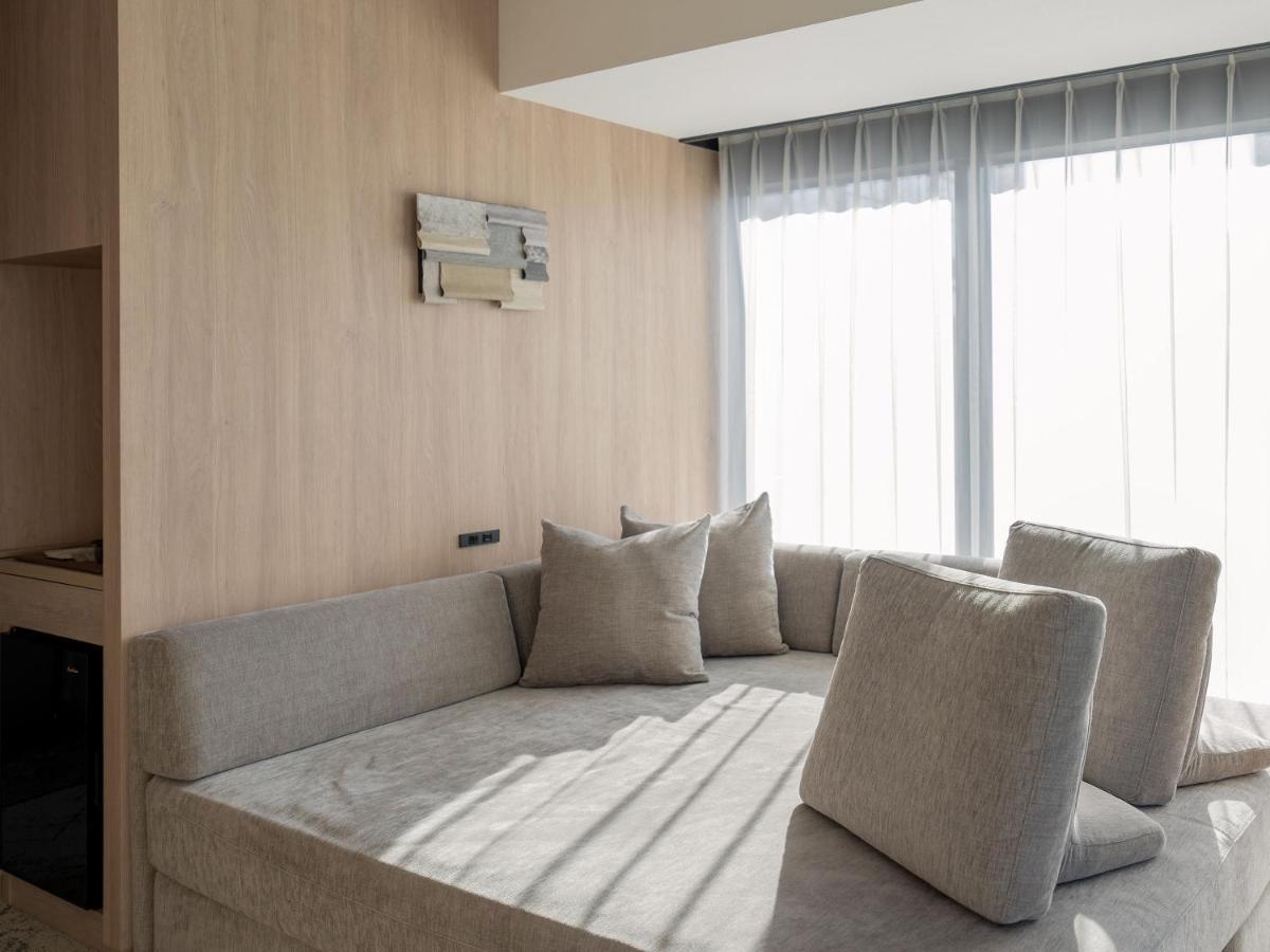 Hotel The Leben โอซาก้า ภายนอก รูปภาพ